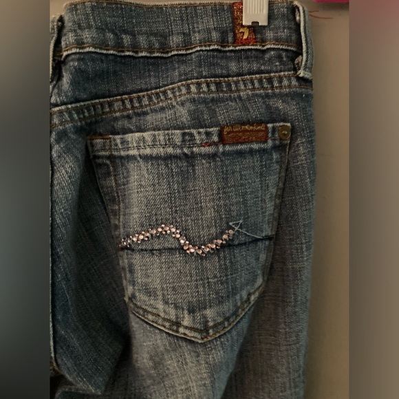 Like New! 7 For All Mankind Bootcut Jeans - Picture 4 of 8